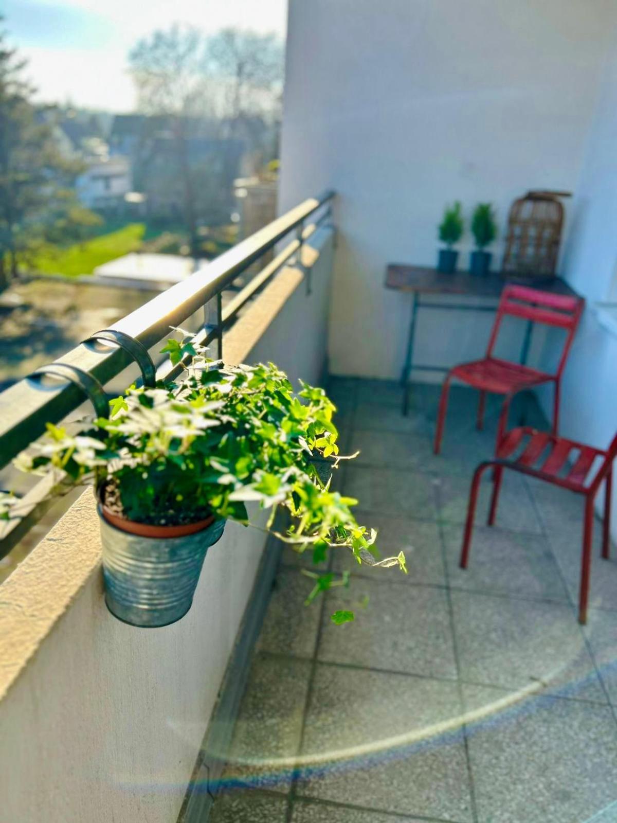 Feelslikehome - Wunderschoene Und Zentrale Wohnung Mit Balkon&Parkplatz 보훔 외부 사진