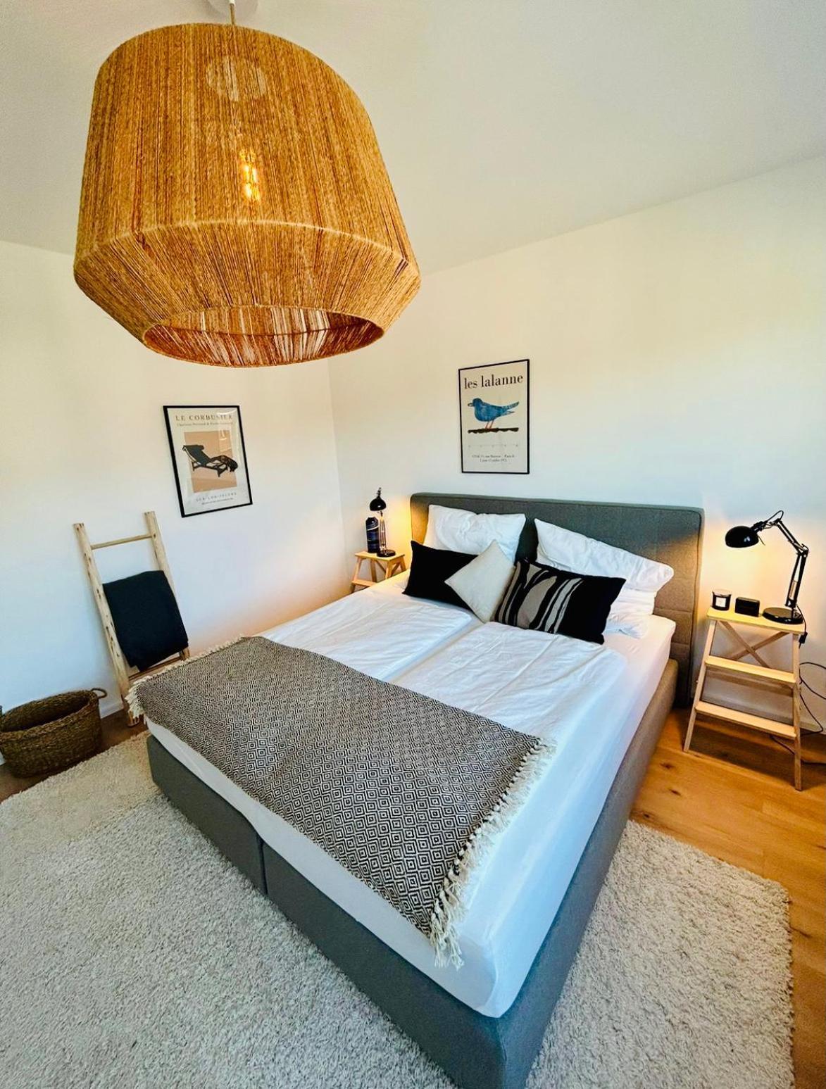 Feelslikehome - Wunderschoene Und Zentrale Wohnung Mit Balkon&Parkplatz 보훔 외부 사진